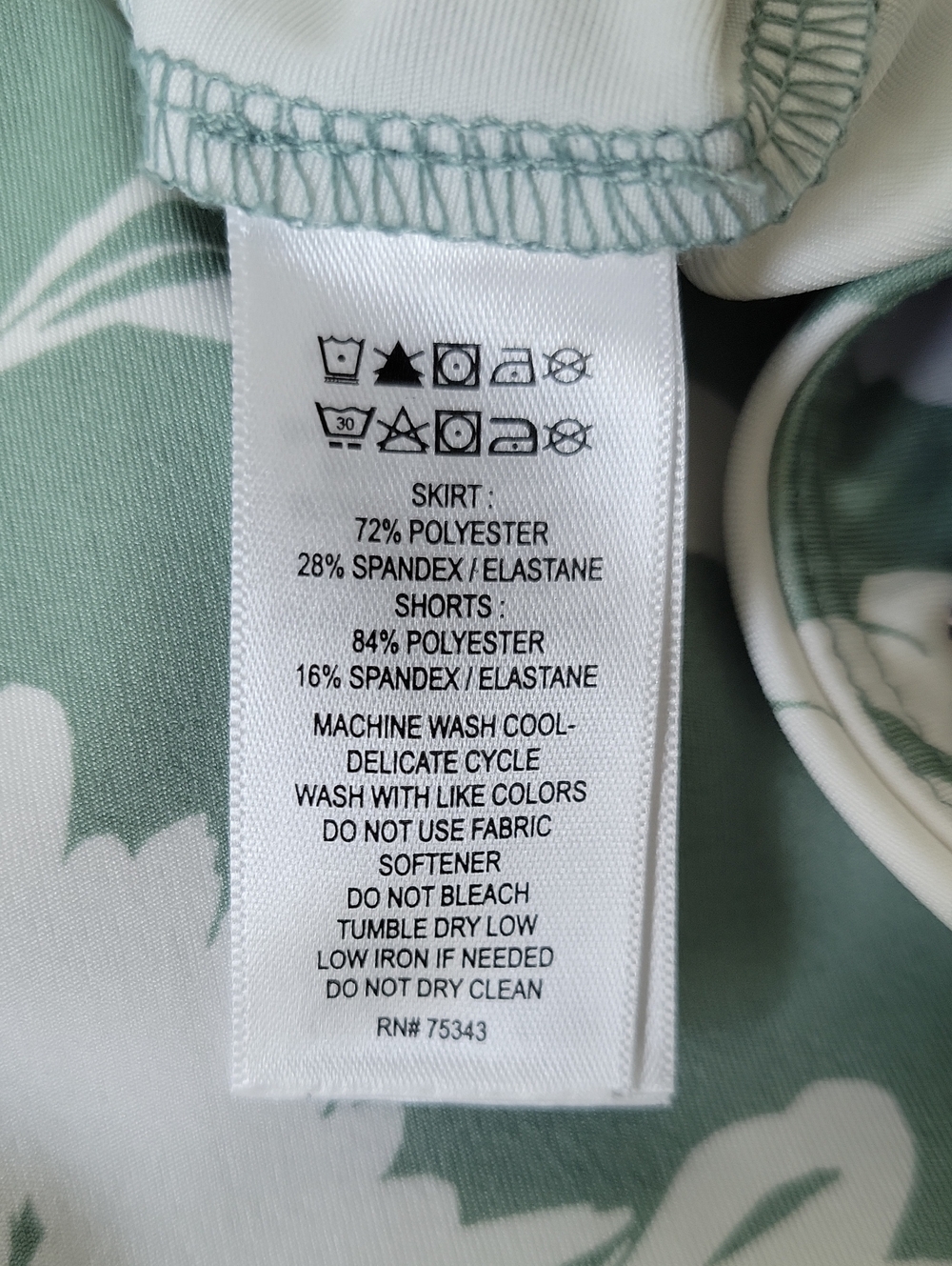 Tommy Bahama Everyday Active Sage Green White Floral Golf Skort Size XL - Picture 6 of 6